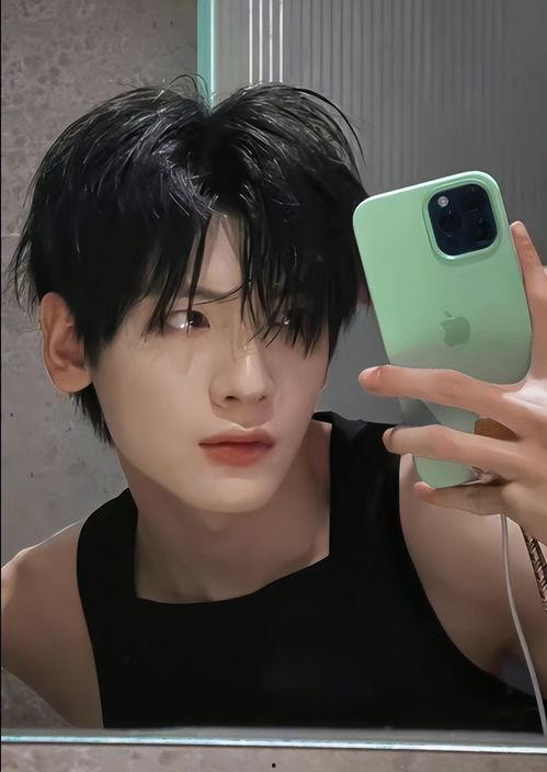 叶珂娱乐圈吃瓜,揭秘明星幕后吃瓜大揭秘